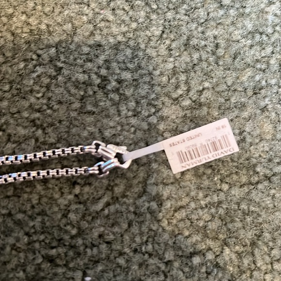 Authentic David Yurman double box chain - Picture 2 of 6
